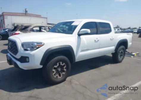 2022 Toyota Tacoma Trd Off Road z USA, uszkodzony, nr VIN 3TMAZ5CN5NM173984